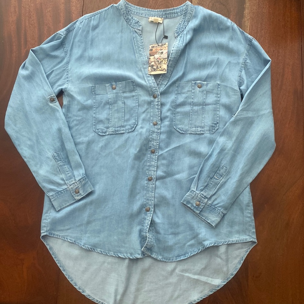 Hem & Thread Tencel Shirt